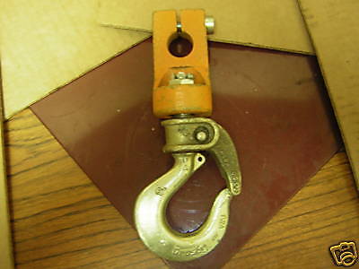 Crosby/Bullard Safety Hooks W/ self closing Gate  