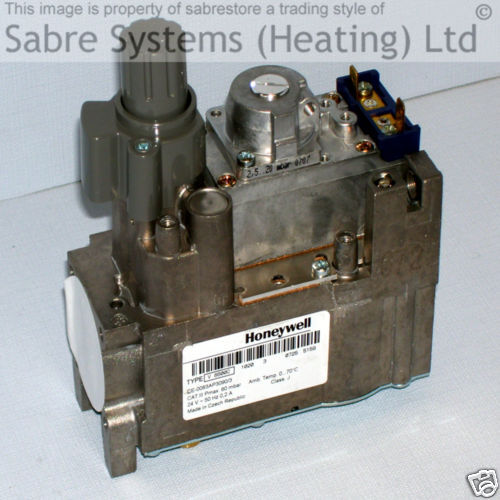 Honeywell V8600C 1020 24 volt boiler gas valve  