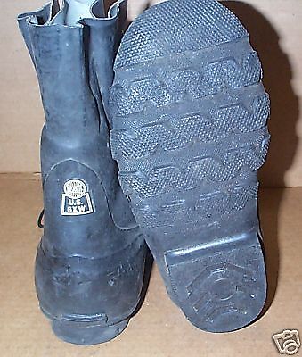 New BristoliteMickey Mouse BL Cold Weather Boots  6XW  