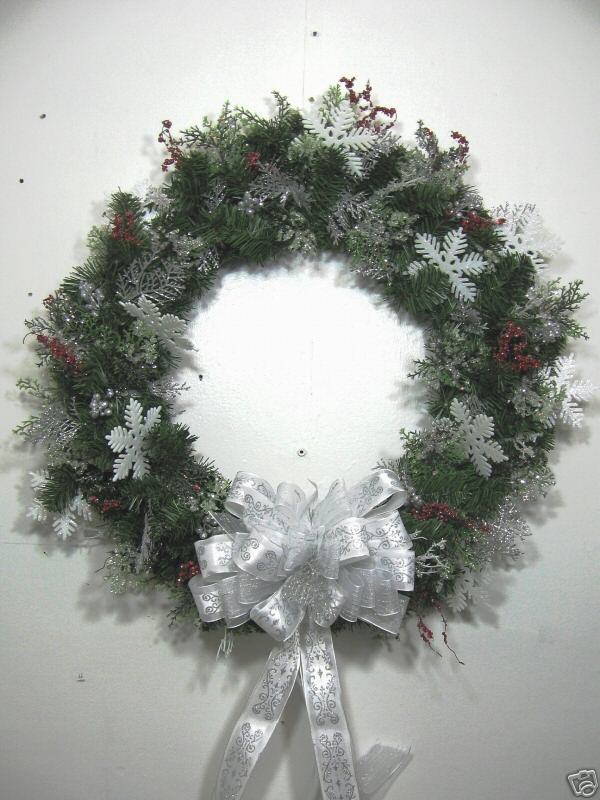 24 Christmas Wreath Wreaths ~~SILVER SNOWFLAKES~~  