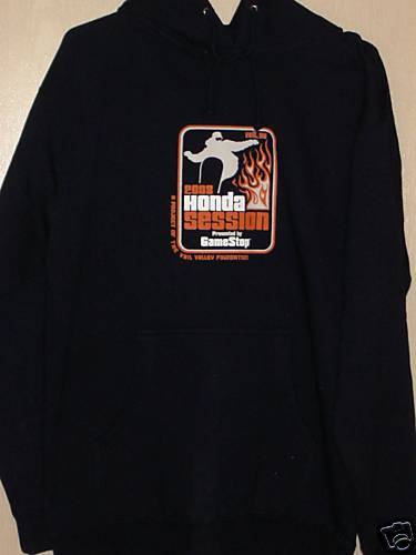 Snowboard 2002 Vail Honda Game Stop Sweatshirt NWOT   M  