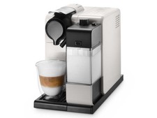 DeLonghi EN550W Lattissima Touch Nespresso Coffee Machine - White